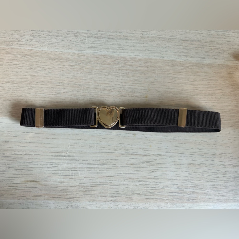 Adjustable chocolate brown belt Heart NEW!